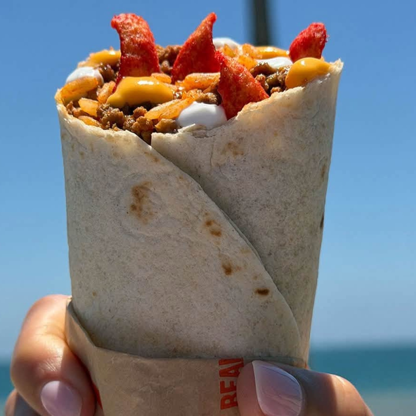 Taco Bell Beefy Crunch Burrito Returns gallery image 2