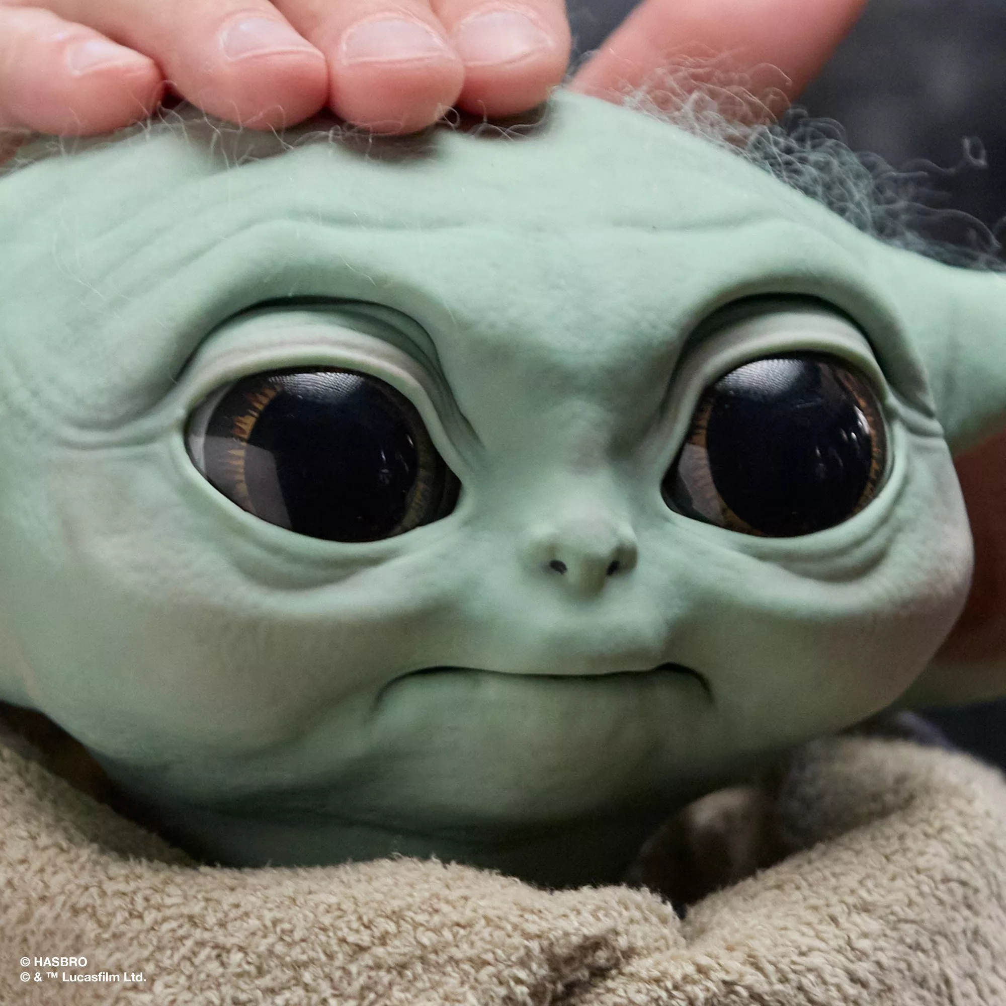 STAR WARS Ultimate Grogu gallery image 3